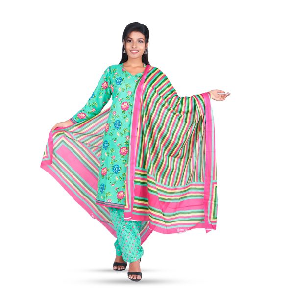 Green with floral print Dupatta Printed 3-Piece Patiala Set